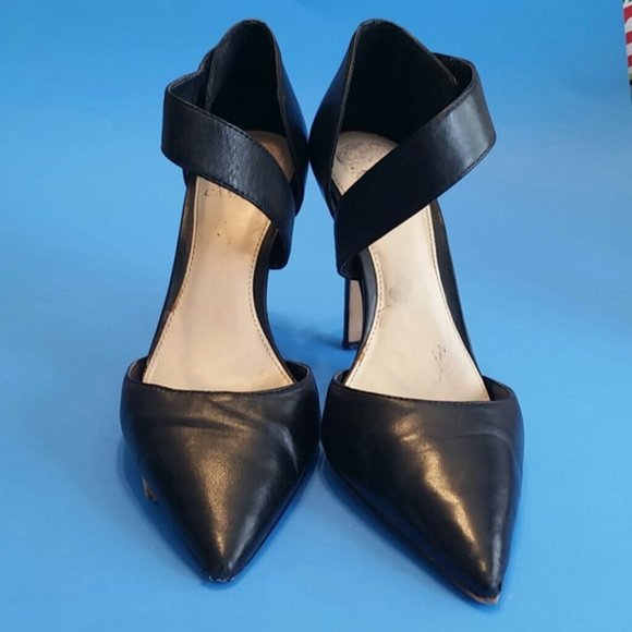 Vince Camuto Carlotte Asymmetrical Stiletto Heels EUC sz 7 - Picture 4 of 12